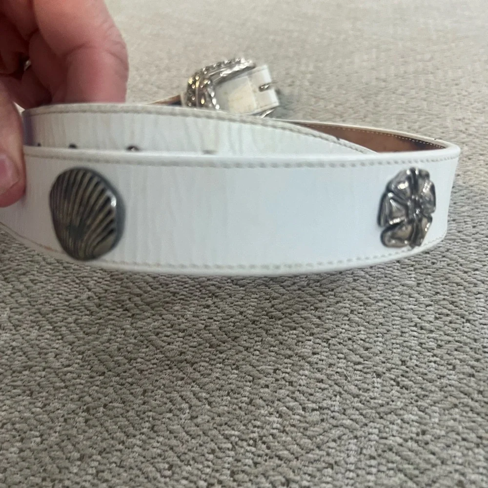 Vintage Brighton White Leather sea shell Belt with Silver Accents